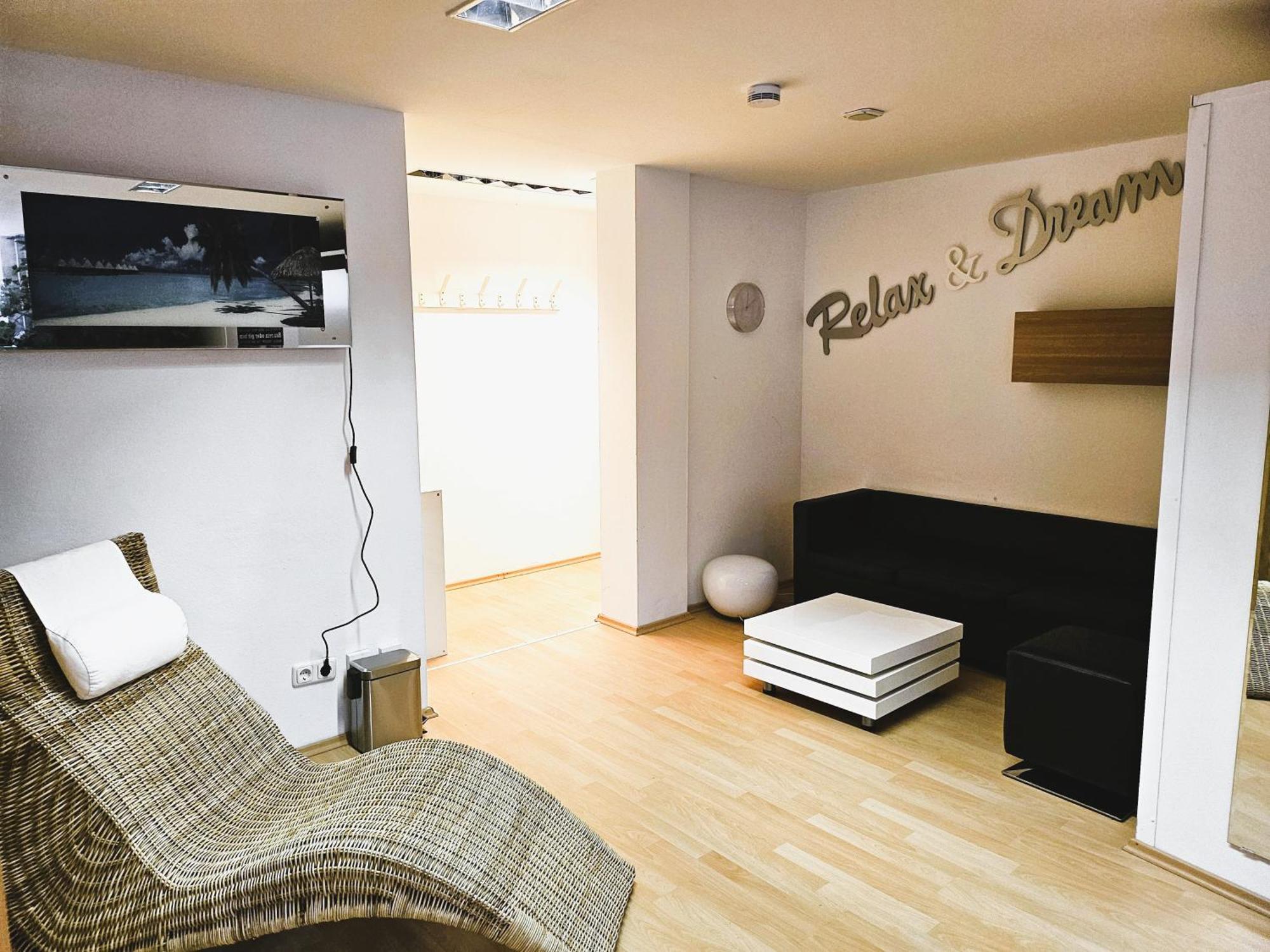 Das Nest Boardinghouse Hamburg Niendorf Esterno foto