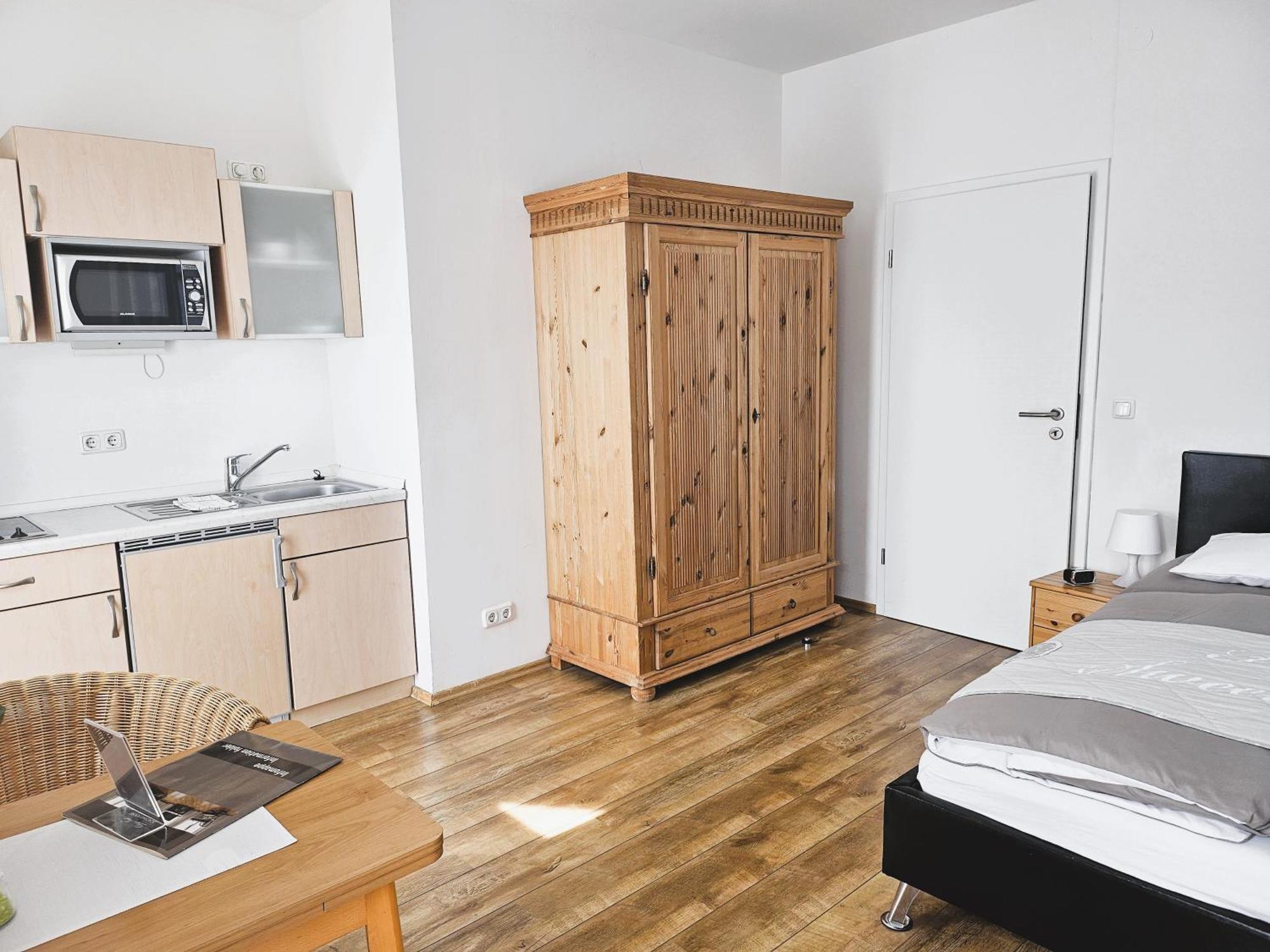 Das Nest Boardinghouse Hamburg Niendorf Esterno foto