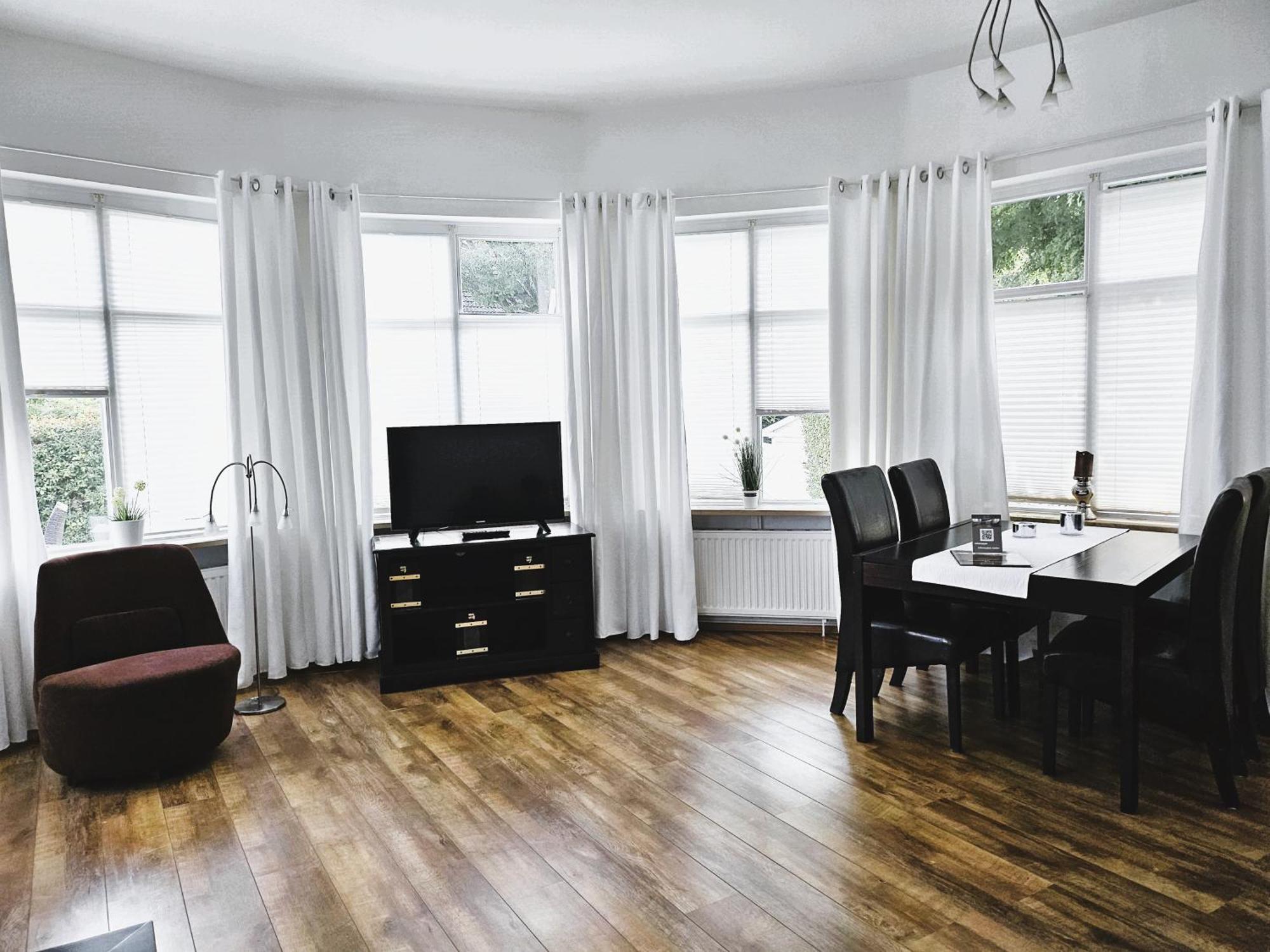 Das Nest Boardinghouse Hamburg Niendorf Esterno foto