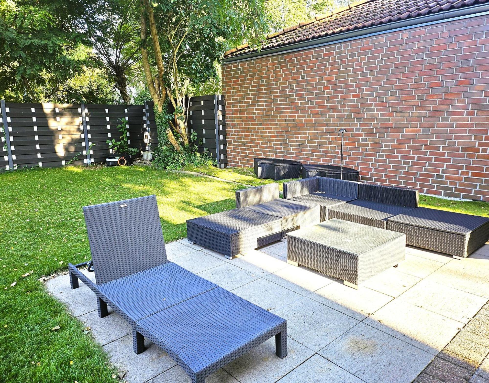 Das Nest Boardinghouse Hamburg Niendorf Esterno foto